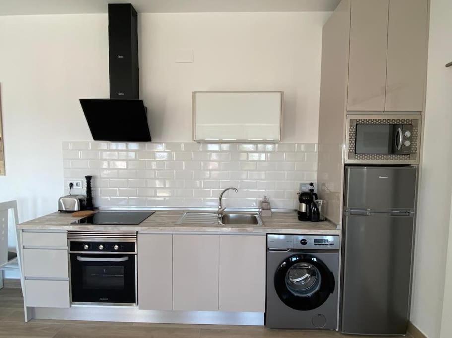 Sea Escape 2 Apartment Almunecar Bagian luar foto